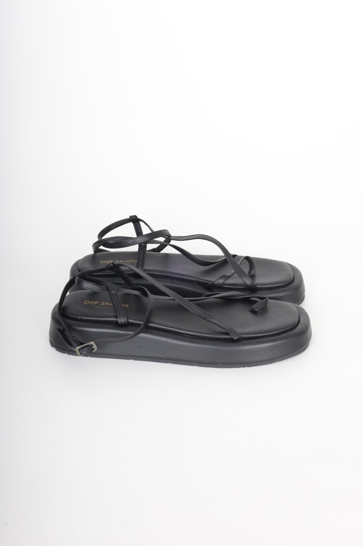 DOF studios  Womens Black Shoes Size EU 40