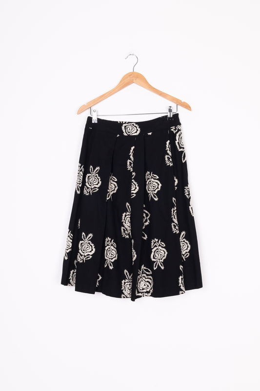 Gregory (NZ made) Womens Black Skirt Size 8