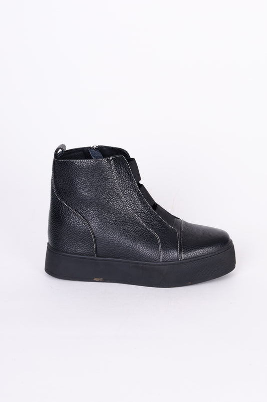 Moochi Womens Black Shoes Size EU 39
