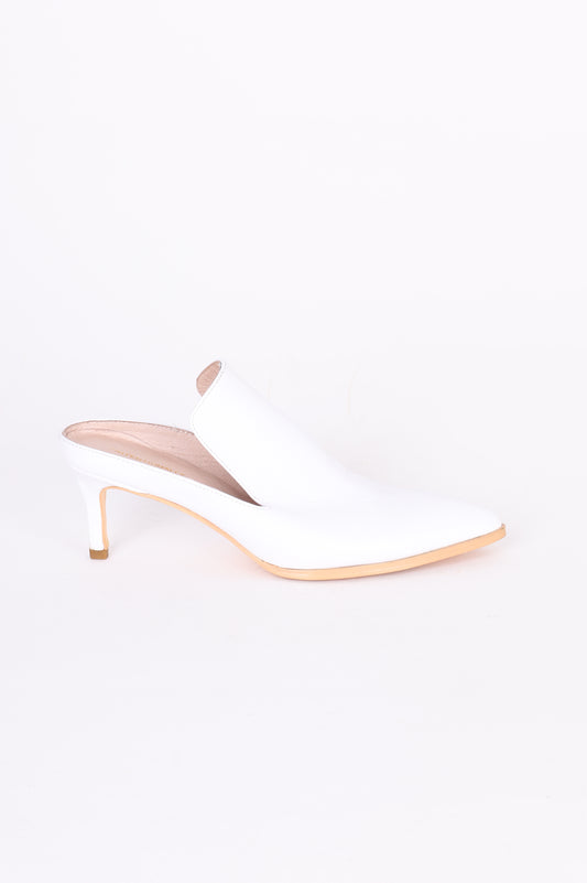 Intentionally Blank Womens White Heels Size EU 36