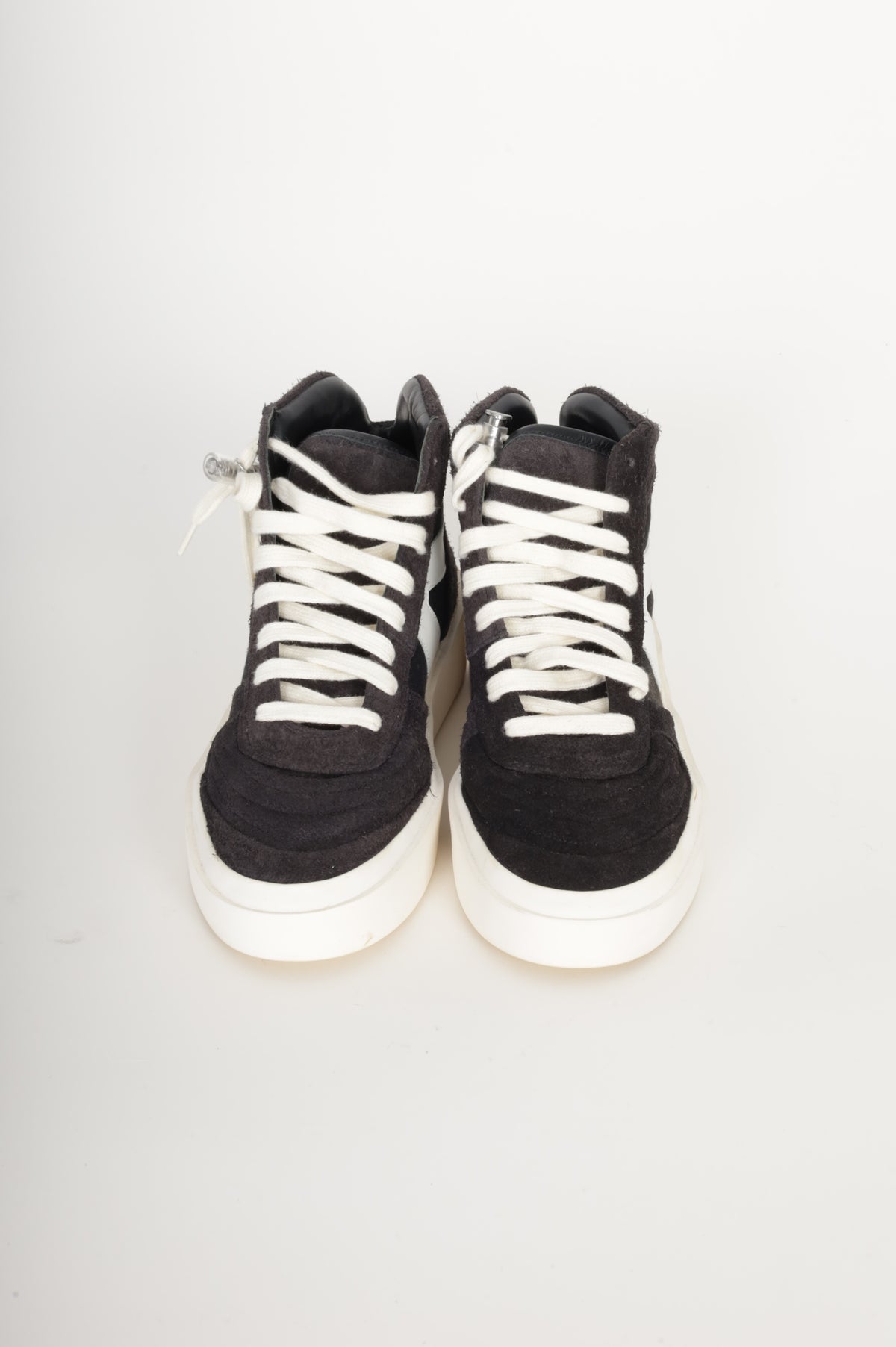 Fear of God Unisex Black Sneakers Size EU 40