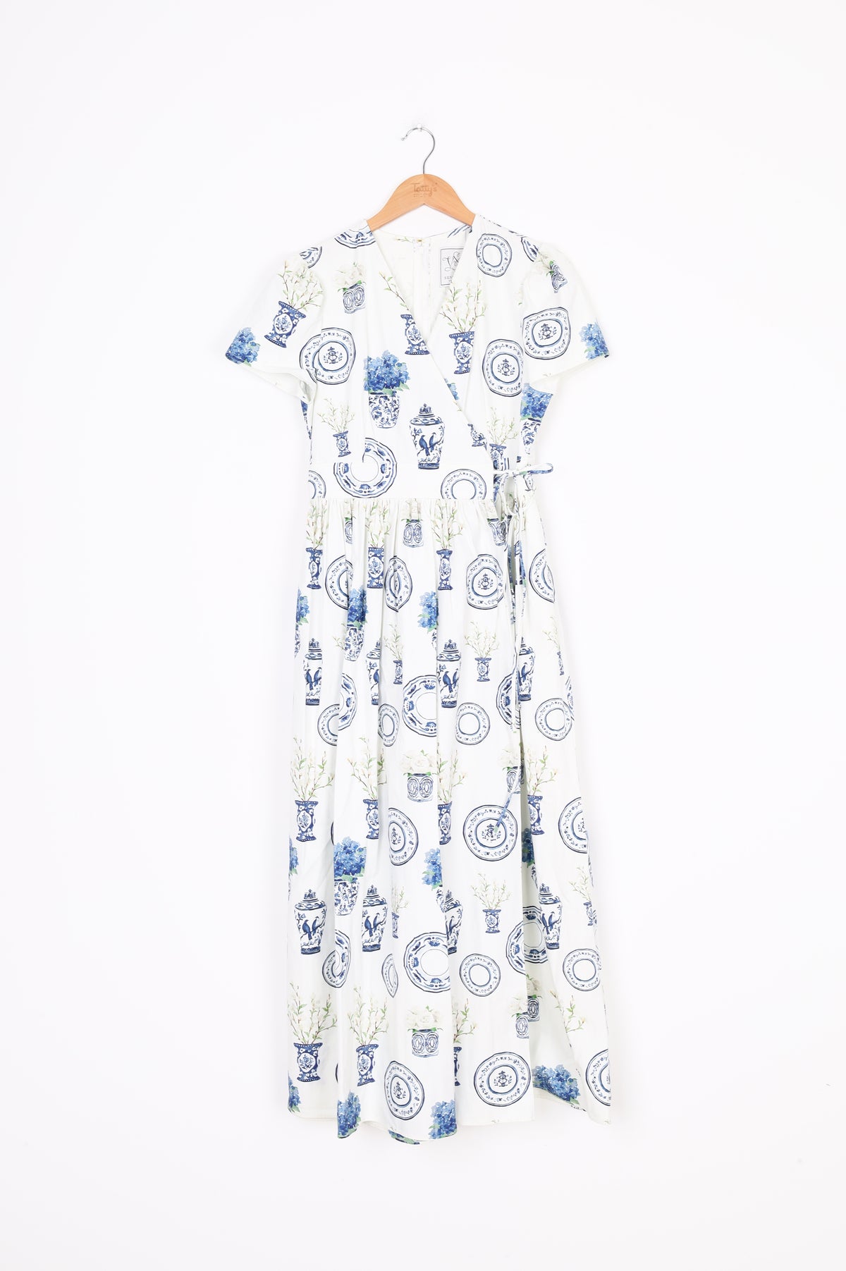 Seven Ten by Miho Kawahito Womens White Dress Size M