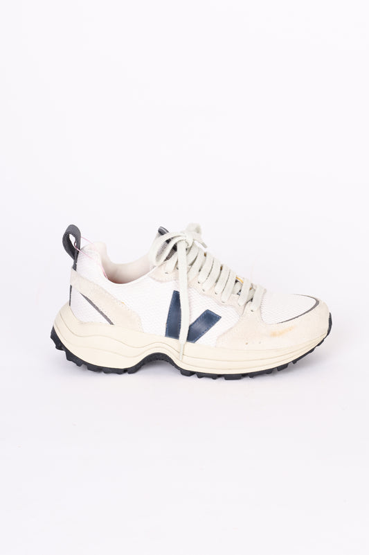 Veja Womens Grey Sneakers Size EU 36