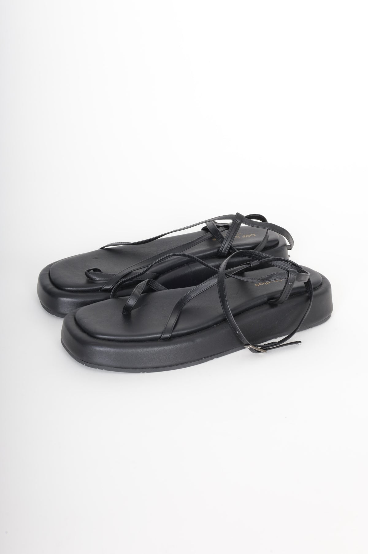 DOF studios  Womens Black Shoes Size EU 40