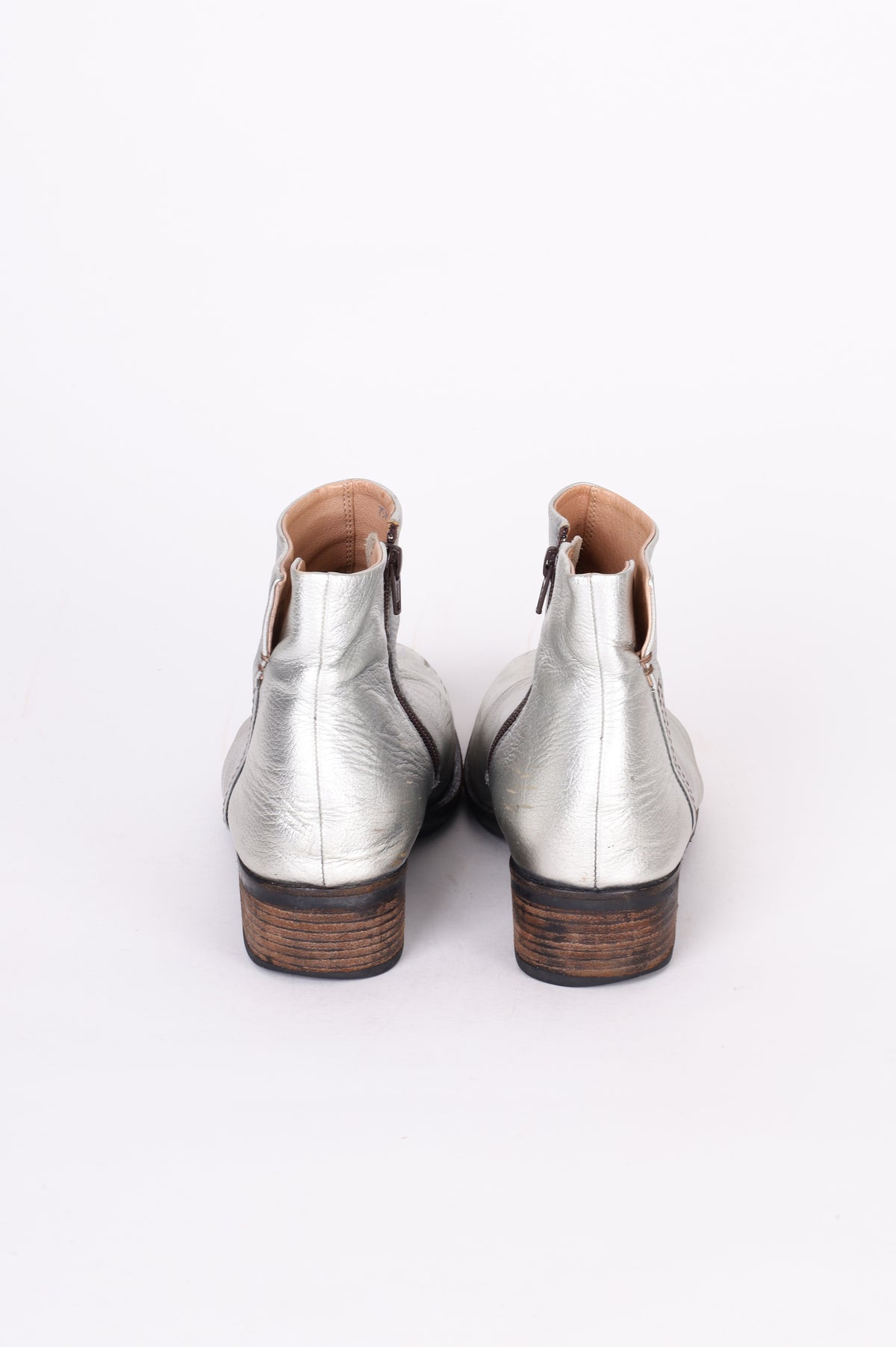 Yuko Imanishi Womens Metallic Boots  Size EU 41