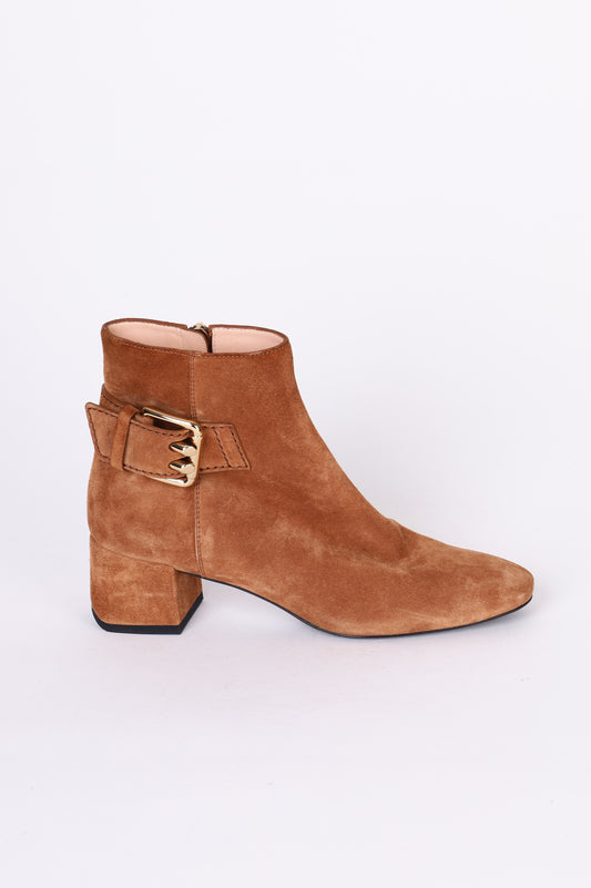 Tods  Womens Brown Boots  Size EU 36
