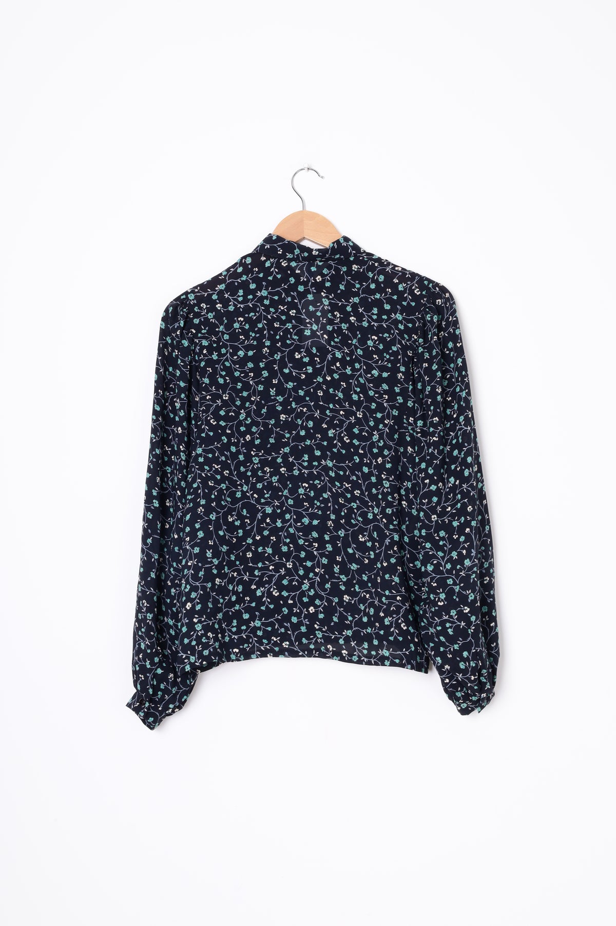 The shirt club Womens Black Shirt Size 12