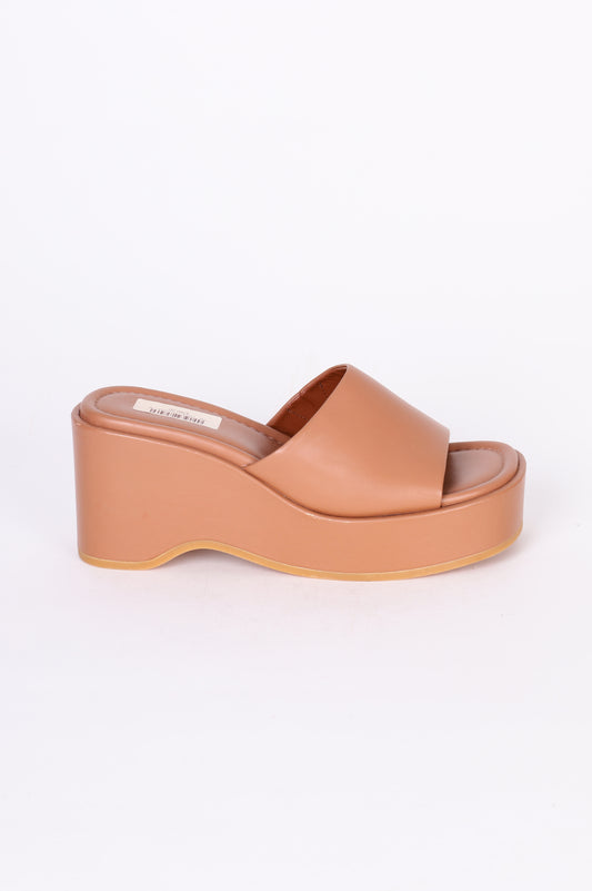Bronwyn Womens Brown Heels Size EU 40