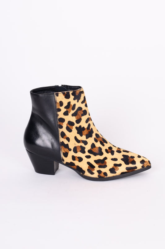 Dune London Womens Brown Boots  Size EU 38